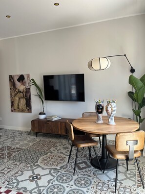Dining - Le Graniglie mini stylish apartment in Rome (Roma)