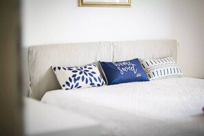 House, 2 Bedrooms, Smoking, Balcony - Charming Casa Liberty Sea View (Valledoria)