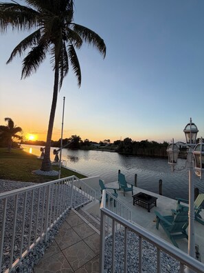 Property grounds - Cape Villa w Heated Saltwater Pool-Private Dock-Gulf Access (Cape Coral)