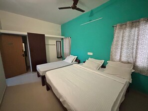 Deluxe Villa - Thamira Residency (Yercaud)