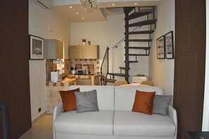 Living area - Cozy Apartment in the Heart of the City (Turi)