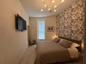 Room - Cozy Apartment in the Heart of the City (Turi)