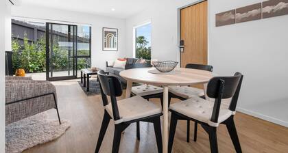 3BDR Award Winning Home in peaceful cul de sac