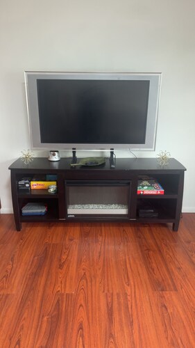 Spacious 4-bedroom house in marvelous Mountain Home with AC