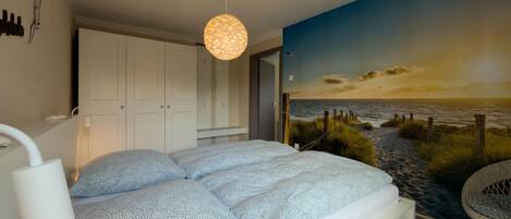 2 bedrooms, free WiFi