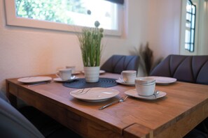 Dining - Cozy semi-detached house with garden, terrace, two bedrooms, quiet location and dog-friendly facilities in the coastal town of Hooksiel. (Hooksiel)