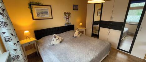 2 bedrooms, free WiFi