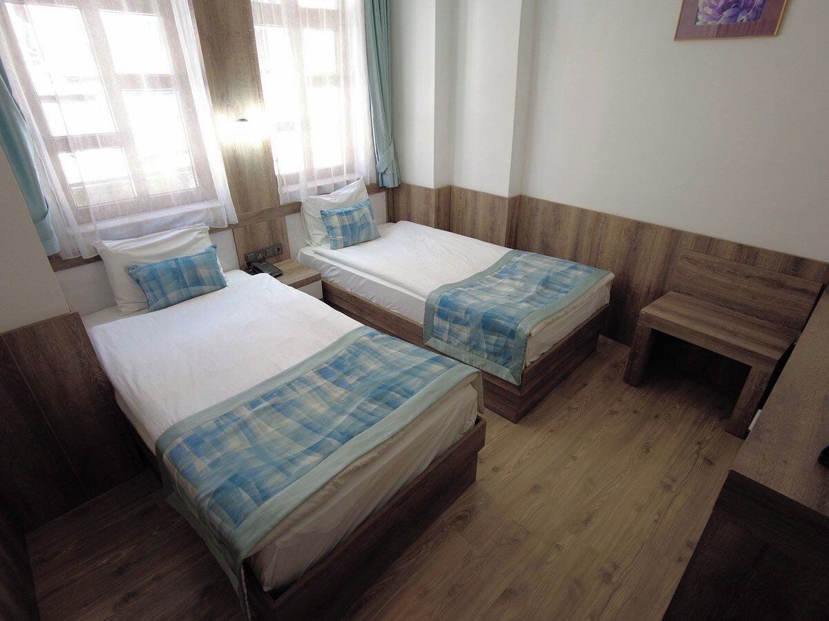 Standard Twin Room, 2 Twin Beds, City View