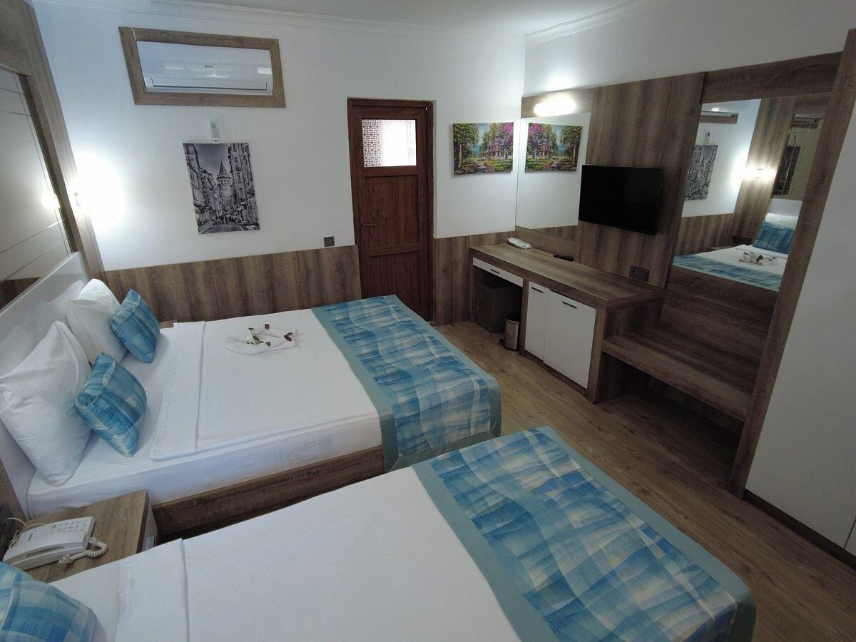 Family Quadruple Room, 1 Bedroom, Garden View