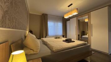5 Schlafzimmer