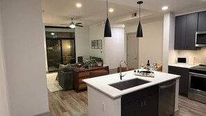 微波爐、焗爐、爐具、洗碗機