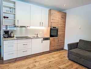 Private kitchen - Nice apartment for 6 guests with WIFI, TV and balcony (Wildschönau)