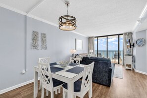 Interior - Shore Drive 2 bedroom sleeps 4 Myrtle Beach (Myrtle Beach)