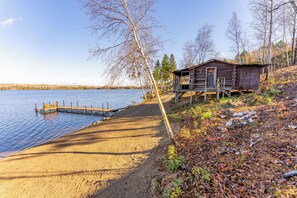 Exterior - Moose Lake Luxury, Sandy Beach, BWCA Access, 3-bedroom lodge in tranquil Ely (Ely)