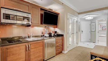 Apartment (0 Bedroom) | Interior