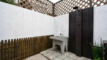 Chalet | Property grounds