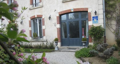 Chambre dâhĂŽtes « Les Charmilles - Chambre Beige »