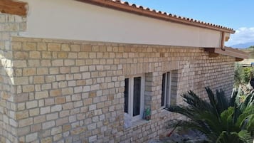 DĂ©tail de lâextĂ©rieur