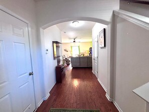 Interior - 4BR Home Near 1-485 and Golf Course+ Gazebo+ 2car Garage + fenced backyard (Charlotte)