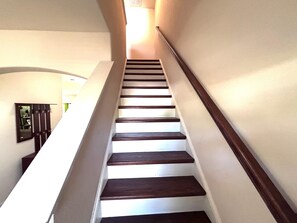 Interior - 4BR Home Near 1-485 and Golf Course+ Gazebo+ 2car Garage + fenced backyard (Charlotte)