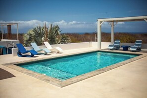 Utomhuspool