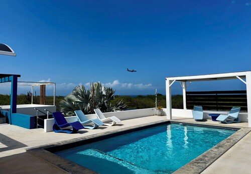 The View,  a grandiose luxury, spacious private villa with pool and ocean view!