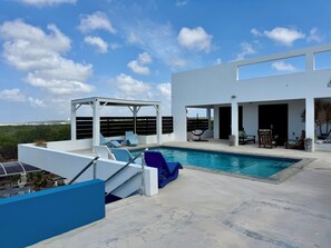 Utomhuspool