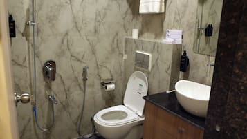 Superior Room | Bathroom