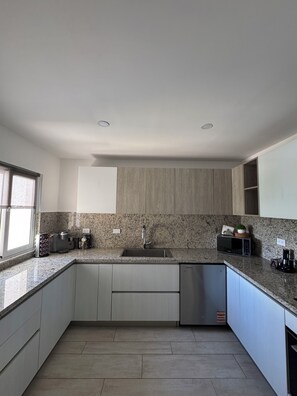 Private kitchen - 3 BDR Condo - Beach Club- Hard Rock Golf (Punta cana)