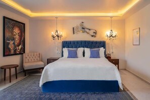 1 bedroom, iron/ironing board, WiFi, bed sheets - TRES79 Hotel Boutique Orizaba - Deluxe Room, 1 King (Orizaba)