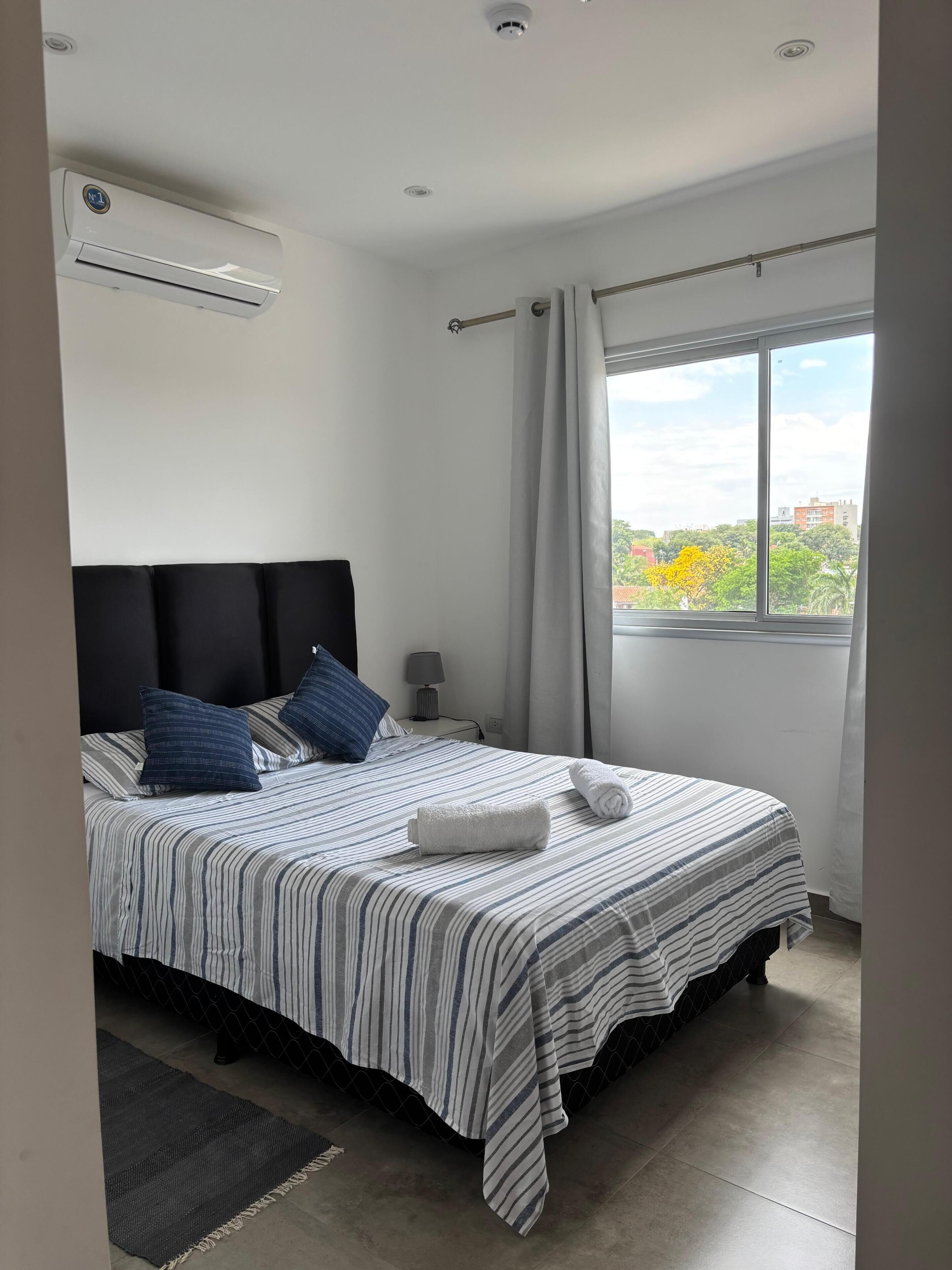 Basic Condo, Balcony, City View