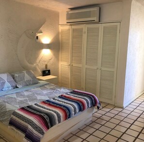 1 bedroom, iron/ironing board, WiFi, bed sheets - Cozy Studio condo in Terrasol with beautiful ocean view. (Cabo san Lucas)
