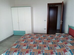 2 Schlafzimmer, Bettwäsche