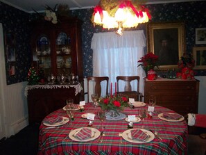 Dining - Charming Historic House 4 Blocks from Riverfront in Village of Clayton (Clayton)