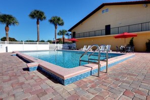 Pool - Restful Stay Ideal for Couples & Families Near St. Augustine Beach - 1.7 miles (St. Augustine)