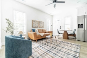 Living area - The Grove Collection (Durham)