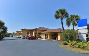Exterior - 3 Rooms Near St. Augustine Beach - 1.7 mi | Free Breakfast, Parking, Onsite Pool (St. Augustine)