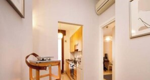 Interior - Apartment 'Residenza San Nicolò Treviso' with Private Terrace, Wi-Fi and Air Conditioning (Treviso)