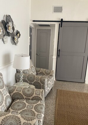 Interior - Siesta Key Beach Condo | 1 BR, 1 Bath, Sleeps 4 (Sarasota)