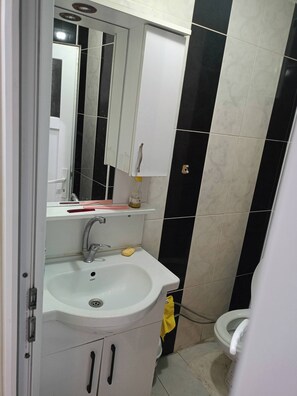 Zimmer, 1 Schlafzimmer, Raucher | Badezimmer