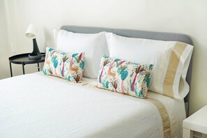 3 bedrooms, iron/ironing board, Internet, bed sheets - Casa da Avó Toninha by Quantique (Braga)