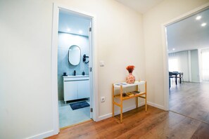 Interior - Casa da Avó Toninha by Quantique (Braga)