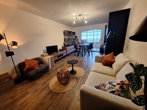 Living area - Pretty studio with sea view in the heart of La Croix Valmer (La Croix-Valmer)