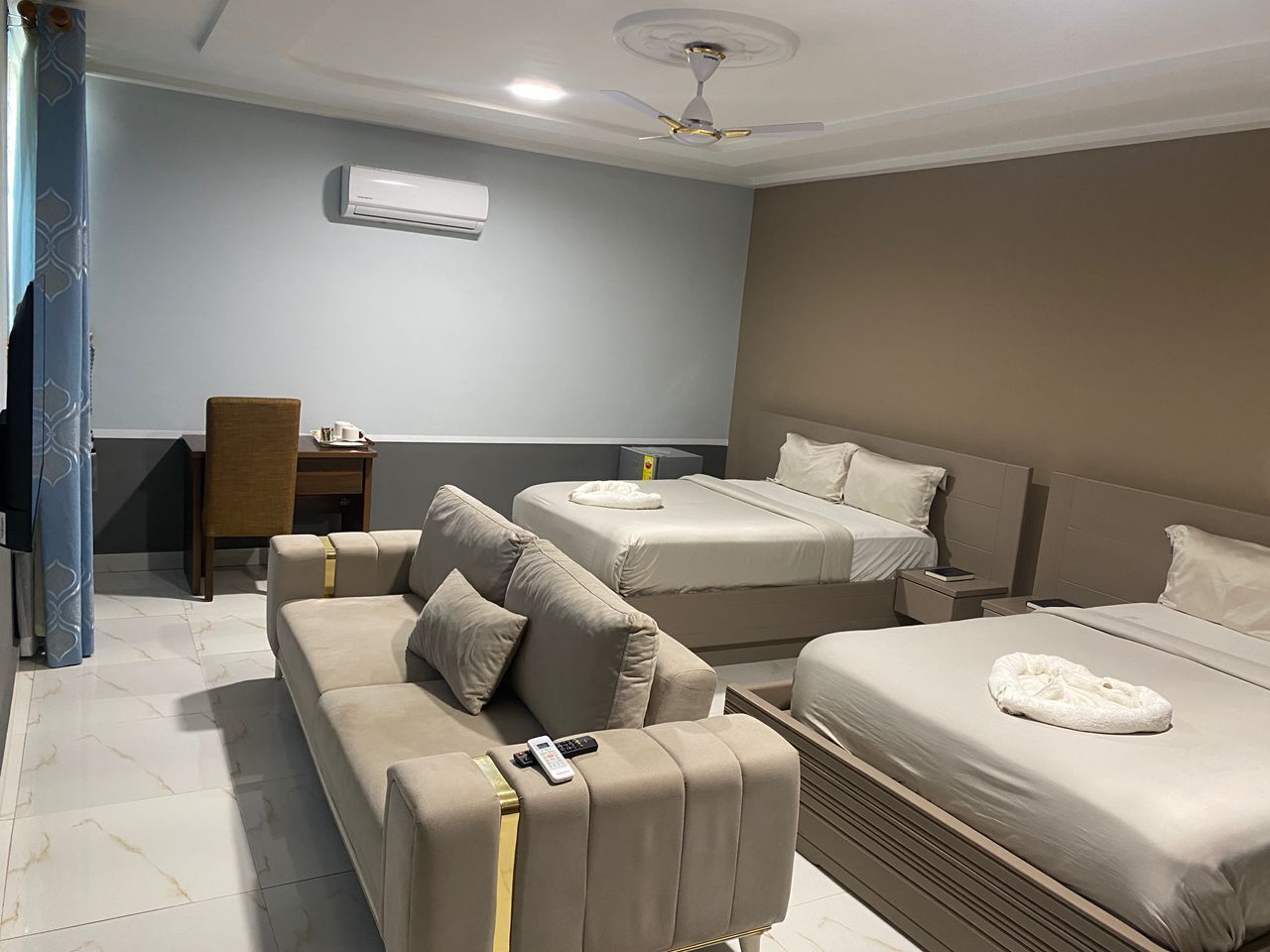 ห้องแฟมิลีซิงเกิล