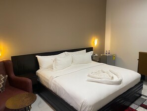 In-room safe, desk, laptop workspace, blackout drapes