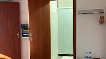 Suite, 2 Bedrooms, Air conditioning | Spa