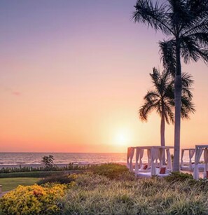 Beach - Spacious 4-bedroom resort condo steps from the beach-Nuevo Nayarit (Nuevo Nayarit)