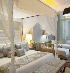 Room - Spacious 4-bedroom resort condo steps from the beach-Nuevo Nayarit (Nuevo Nayarit)