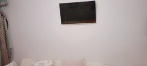 Room, 1 Bedroom, Smoking | Miscellaneous