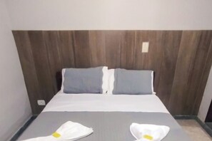 Minibar, Wi-Fi gratuit, draps fournis